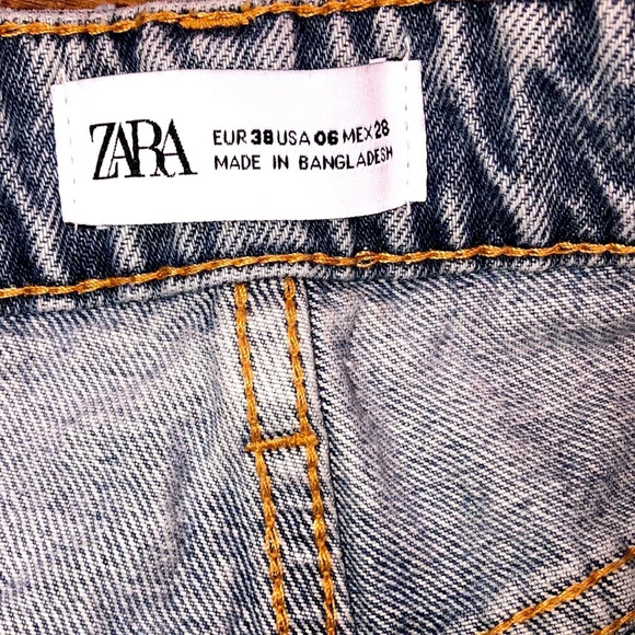 ZARA size 6 distressed MOM jeans - Picture 7 of 9